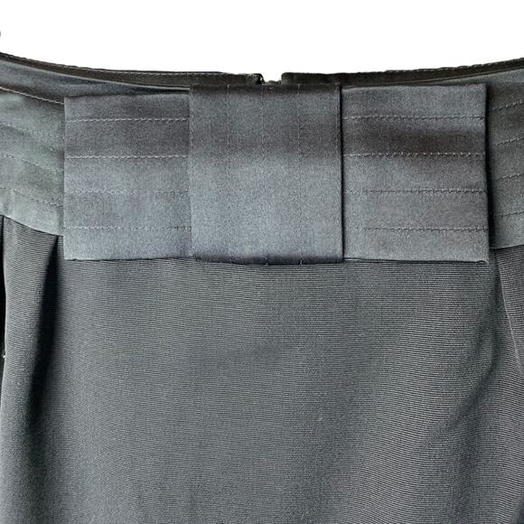 Celine Paris Pencil Skirt Womens Sz 40 Black Wool Satin Bow Back Zip Knee Length - Picture 4 of 9